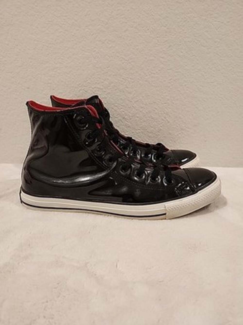 Converse All Star Chuck Taylor high-top Shoes 10M 12W Black Patent Leather
